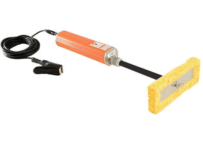 Low voltage holiday test using wet sponge method in coating inspection