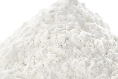 Aluminum oxide abrasive media used for aggressive sandblasting of steel surfaces